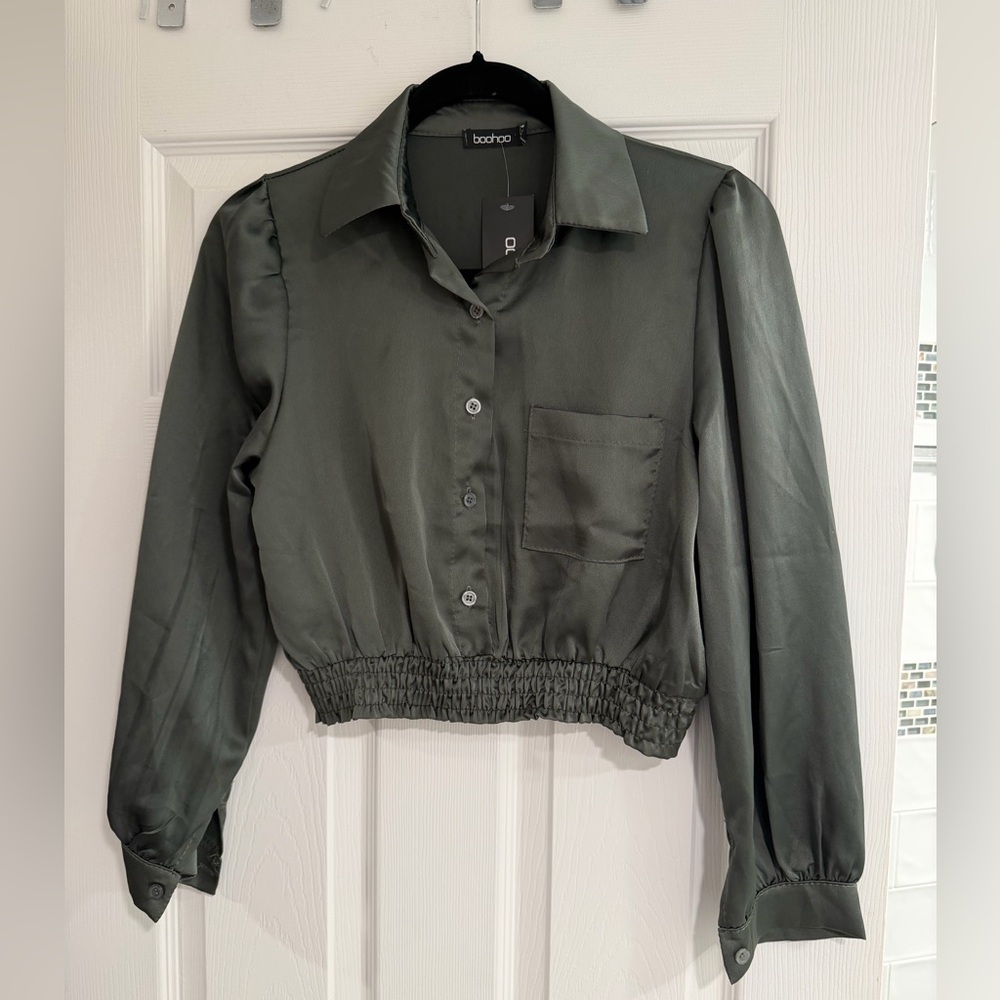 Boohoo Petite Utility Shirred Waist Shirt Khaki Olive Satin Button-Up Blouse